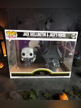 Funko Pop! Town: Disney - Jack Skellington & Jack's House #7 Tim Burton NIB